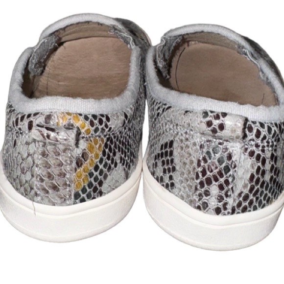 OLD SOLES abby snakeskin slip on shoes girls shoes size 30 or US 13 - Picture 13 of 15